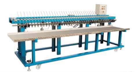 Tilt tables and roller tilting tables